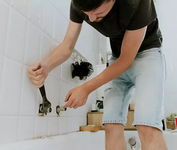 Affordable Bathtub Faucet Replacement in East Providence: Choose Experienced Local Technicians