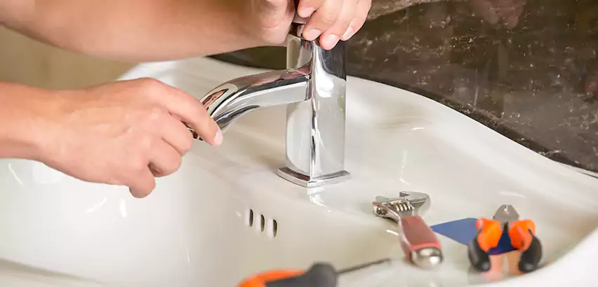 Bathtub Faucet Replacement in East Providence