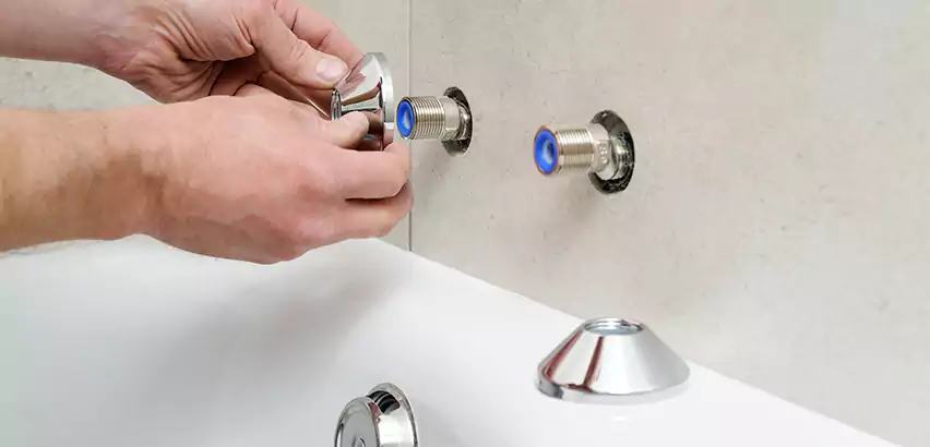 Bathtub Faucet Diverter Replacement in East Providence
