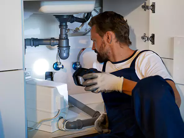 Why Choose East Providence Plumbing for Water Leak Repair in East Providence, RI?